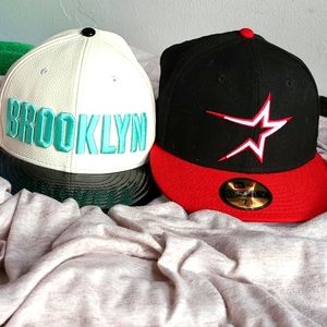 2 Snapback men's hats